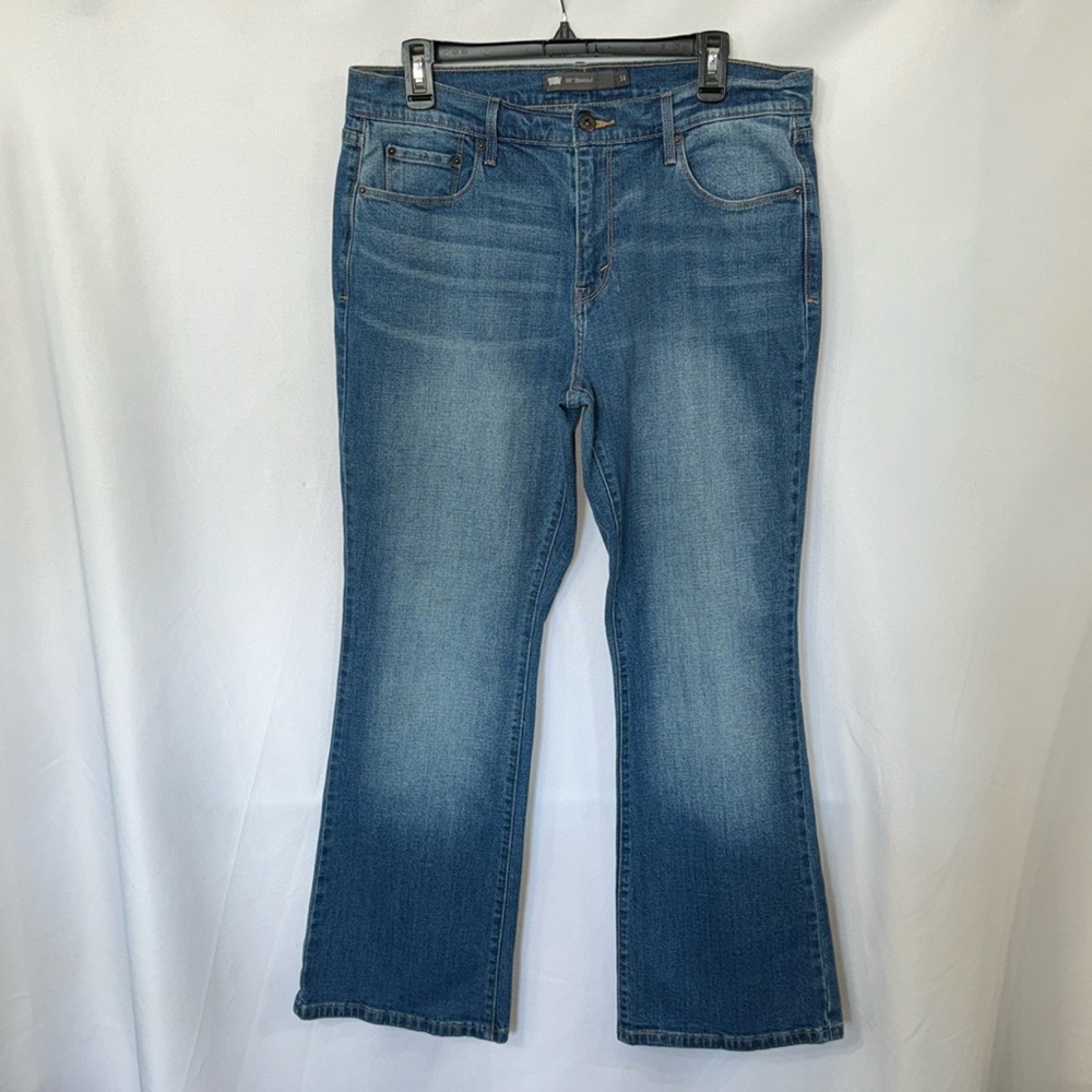 Levi’s 515 Bootcut Jeans‎
